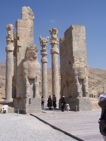 ../Images/100_1310 Persepolis.jpg